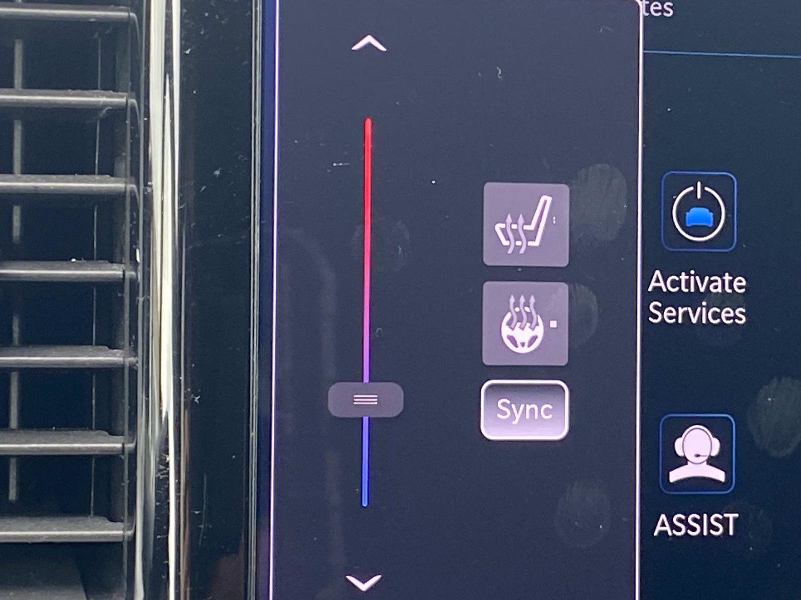 Certified 2025 Chrysler Pacifica Select FWD image 31