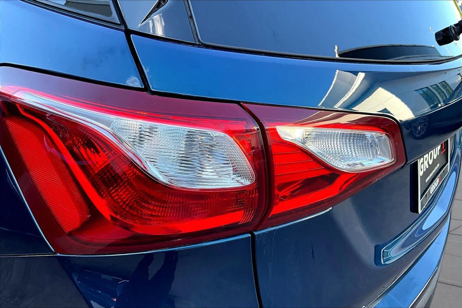 Used 2020 Chevrolet Equinox LT FWD image 27