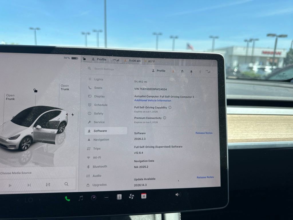 Used 2023 Tesla Model Y Long Range AWD/4WD image 12
