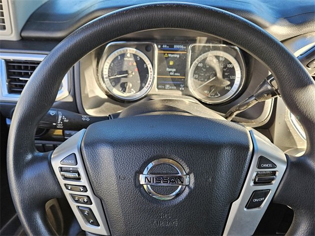 Used 2019 Nissan Titan SV image 26