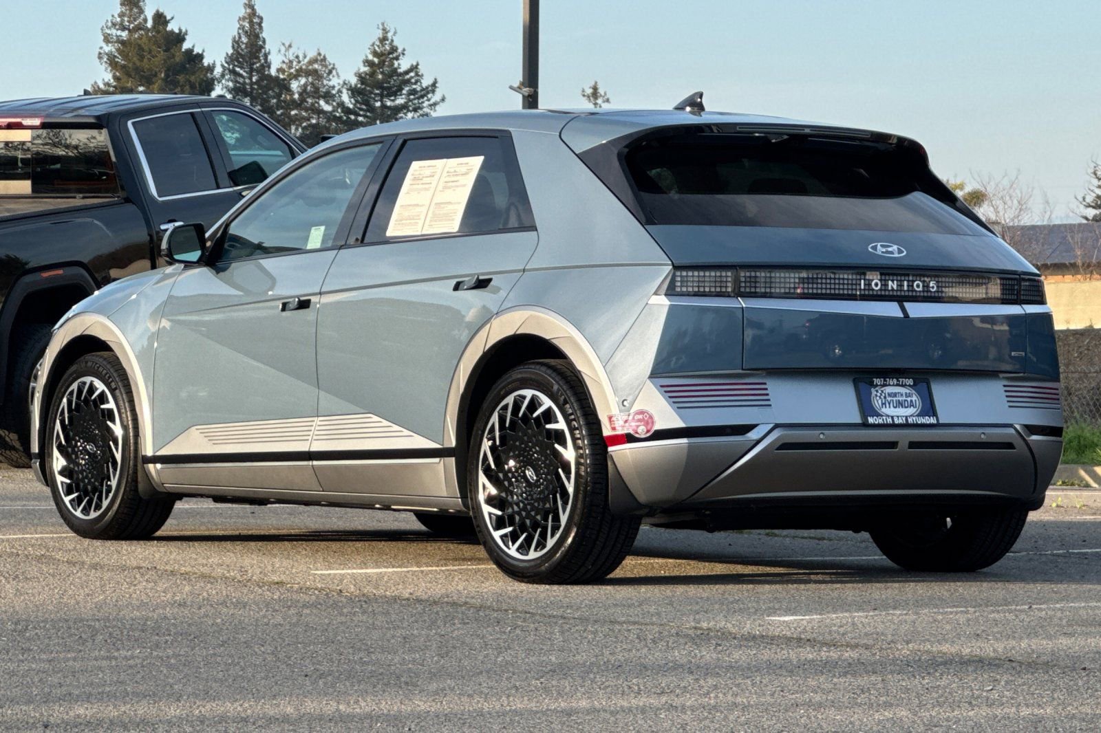 Used 2024 Hyundai Ioniq 5 Limited image 6