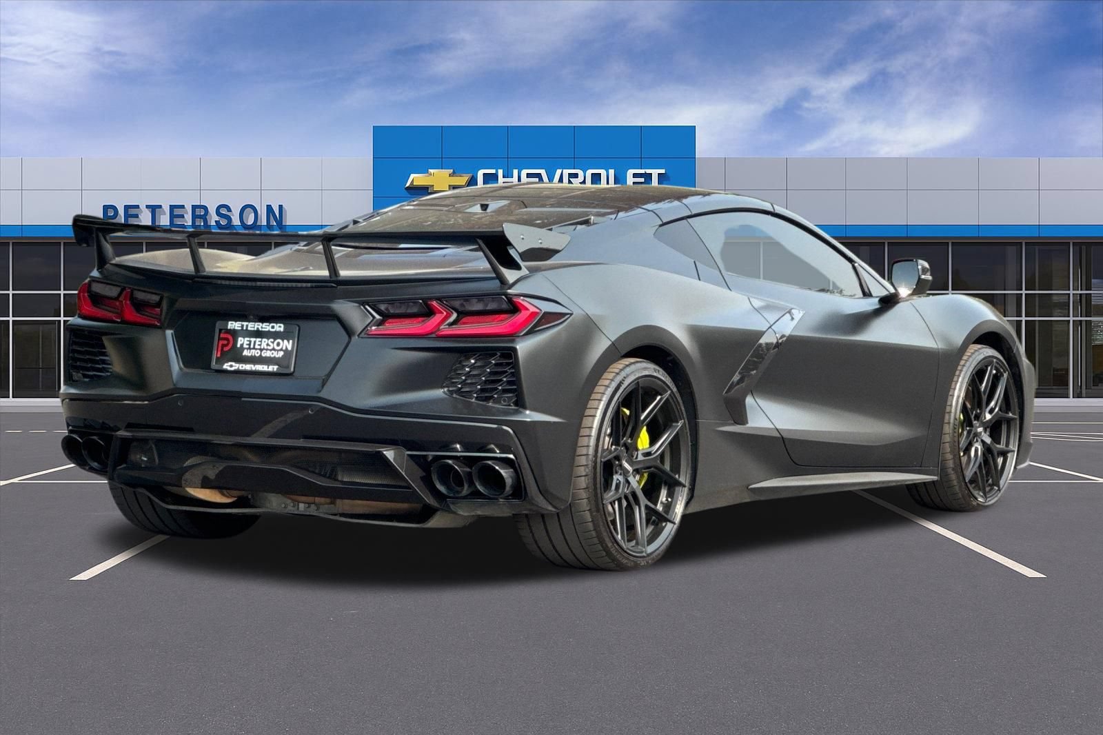 Used 2023 Chevrolet Corvette Stingray Premium Cpe w/ Z51 Performance Package RWD image 4