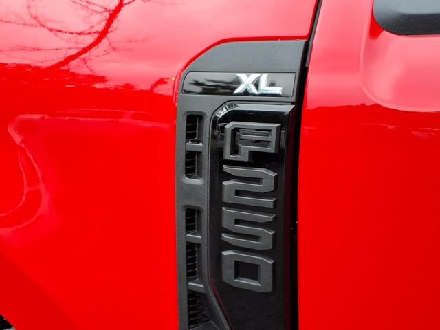 New 2027 Ford F250 XL w/ Snow Plow Prep Package AWD/4WD image 9