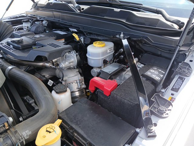 Used 2024 RAM 3500 Tradesman w/ Chrome Appearance Group AWD/4WD image 46