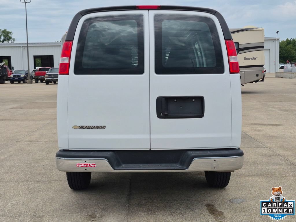 Certified 2025 Chevrolet Express 2500 w/ Driver Convenience Package RWD image 6