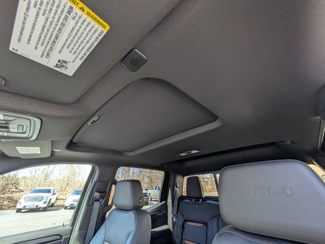 Certified 2022 GMC Sierra 1500 AT4 w/ AT4 Premium Package AWD/4WD image 28