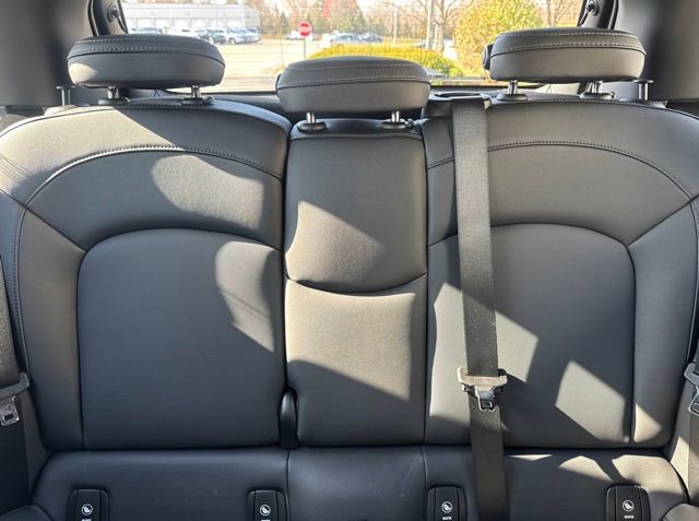 Used 2023 MINI Cooper S image 24