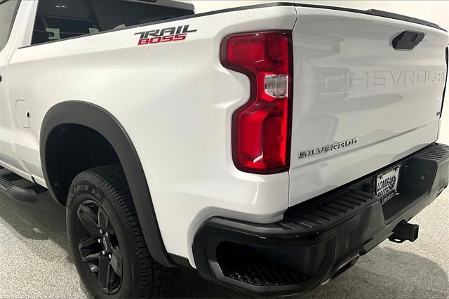 Used 2021 Chevrolet Silverado 1500 LT Trail Boss w/ Bed Protection Package image 40
