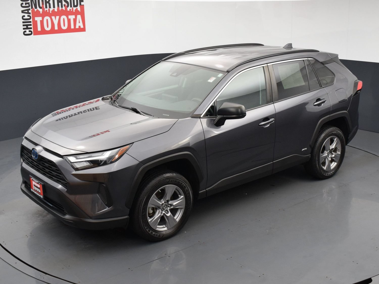 Used 2024 Toyota RAV4 LE AWD/4WD image 23
