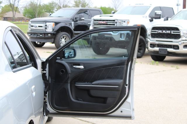 Used 2019 Dodge Charger R/T w/ Plus Group RWD image 44