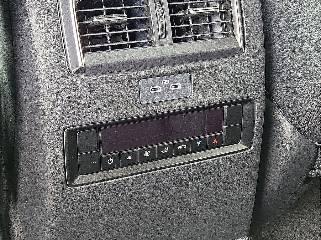 New 2025 MAZDA CX-90 3.3 Turbo w/ Preferred Package image 15