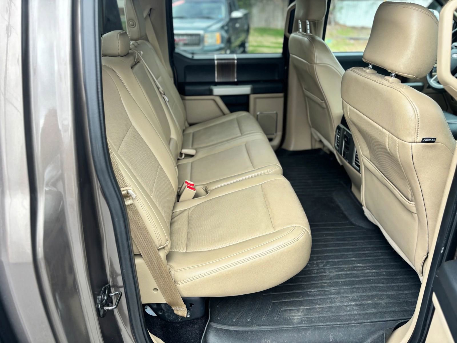 Used 2016 Ford F150 Lariat w/ Equipment Group 502A Luxury image 16