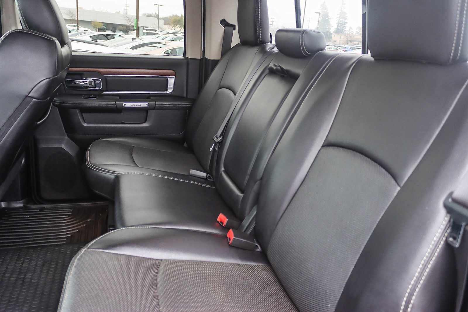 Used 2016 RAM 2500 Laramie w/ Convenience Group image 17