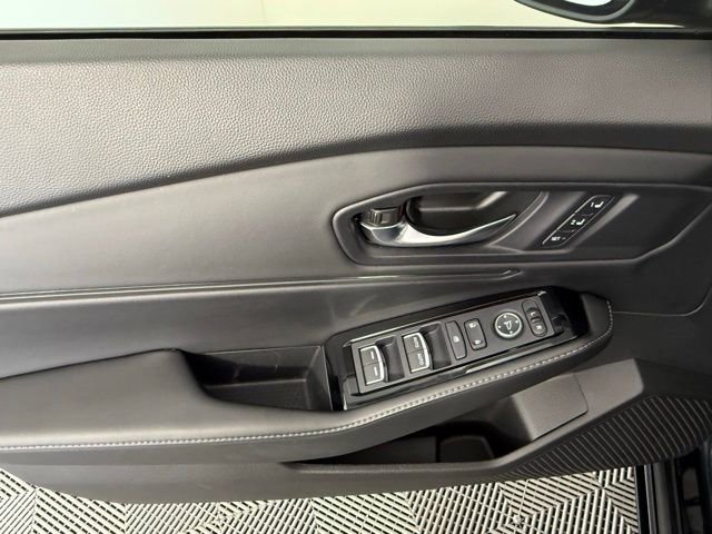 Used 2023 Honda Accord Touring image 15
