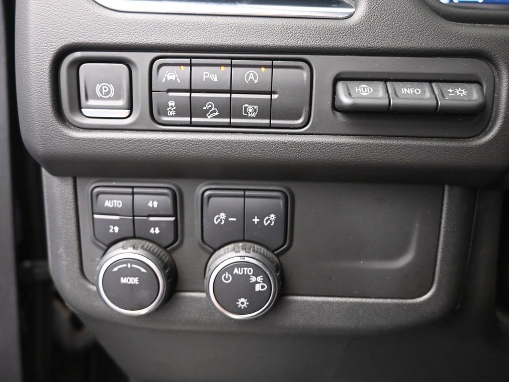 Used 2023 Chevrolet Tahoe Premier w/ Texas Edition image 33