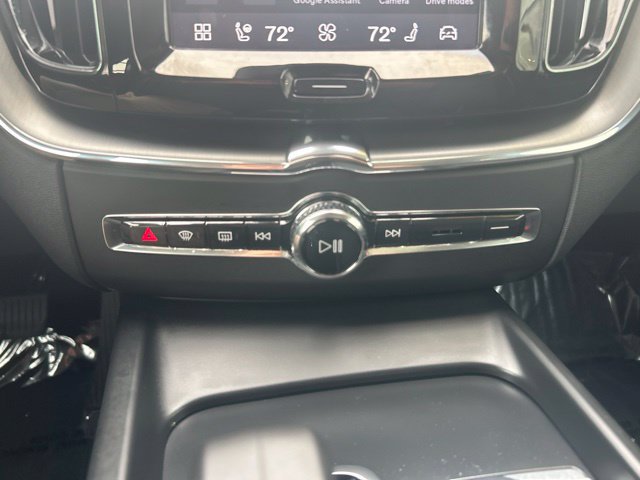 Used 2024 Volvo XC60 B5 Core w/ Protection Package Premier AWD/4WD image 26