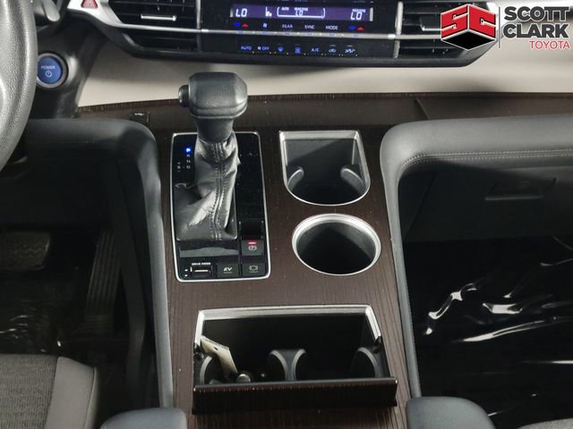 Used 2021 Toyota Sienna LE FWD image 24