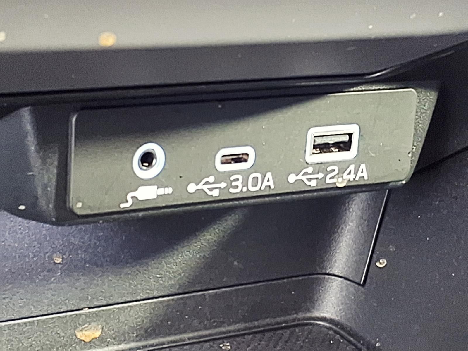 Used 2025 Subaru Crosstrek 2.0i Premium image 22