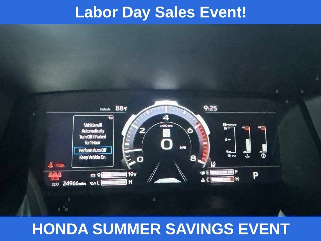 Used 2025 Toyota Tundra Limited AWD/4WD image 24