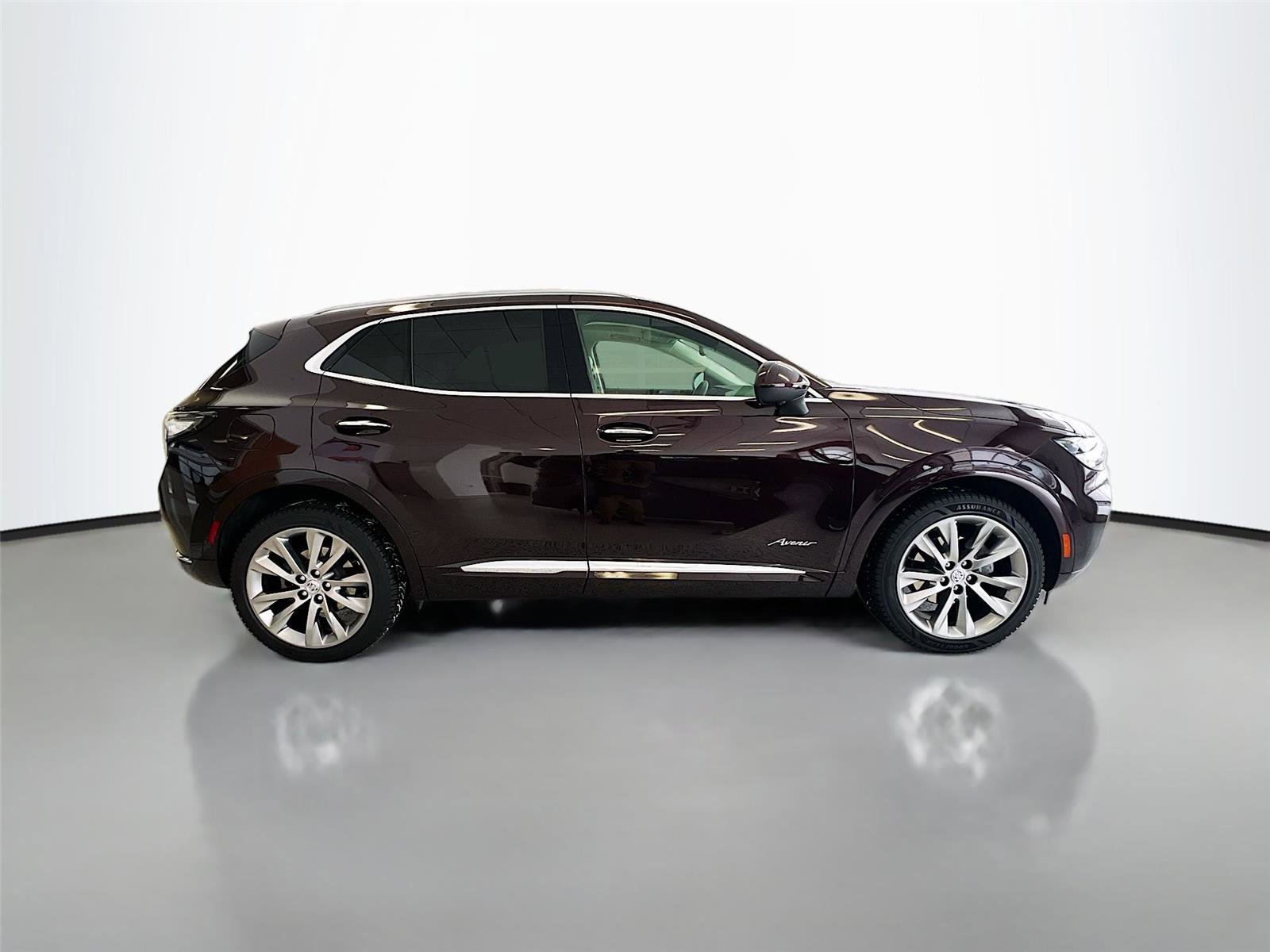 Used 2022 Buick Envision Avenir w/ Technology Package II image 8