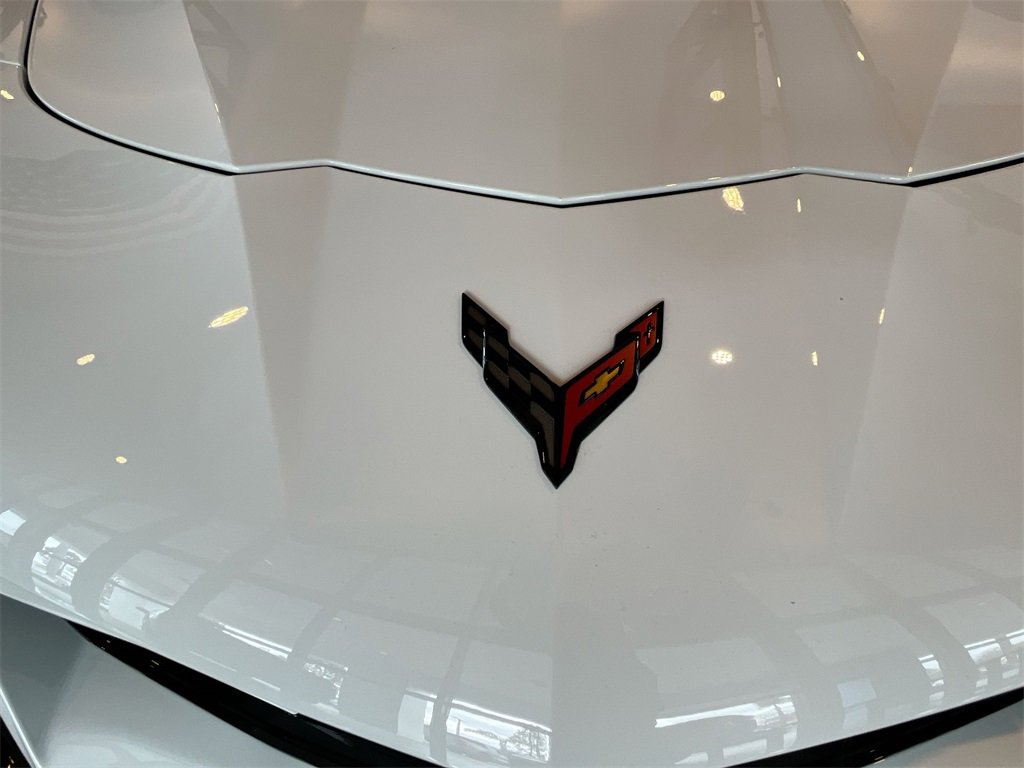 New 2025 Chevrolet Corvette E-Ray image 32