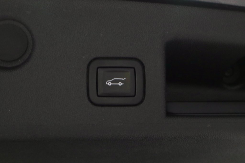 Used 2022 Chevrolet Equinox LT image 19