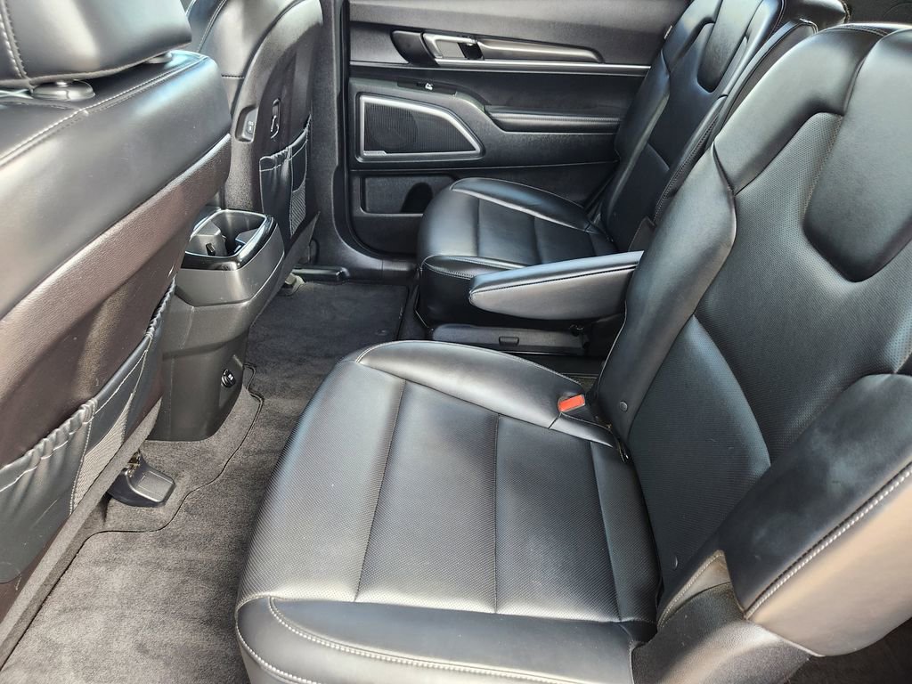 Used 2025 Kia Telluride S AWD/4WD image 18