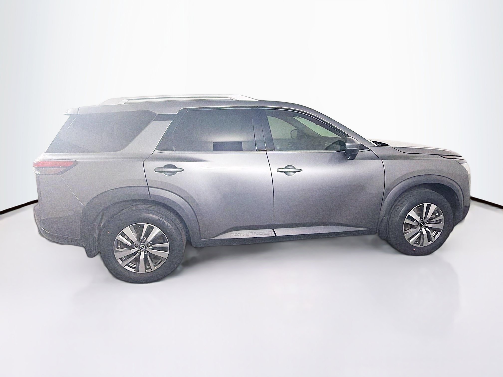 Used 2023 Nissan Pathfinder SL w/ Lighting Package (N92) FWD image 10