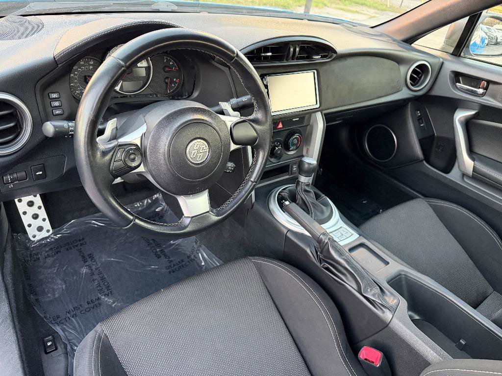 Used 2019 Toyota 86 image 13