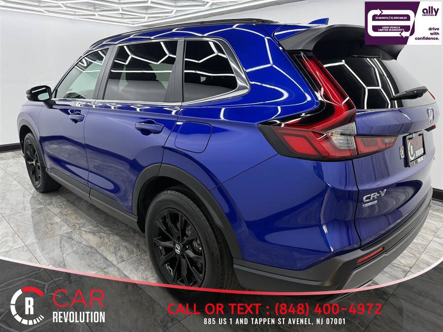 Used 2025 Honda CR-V Sport image 4