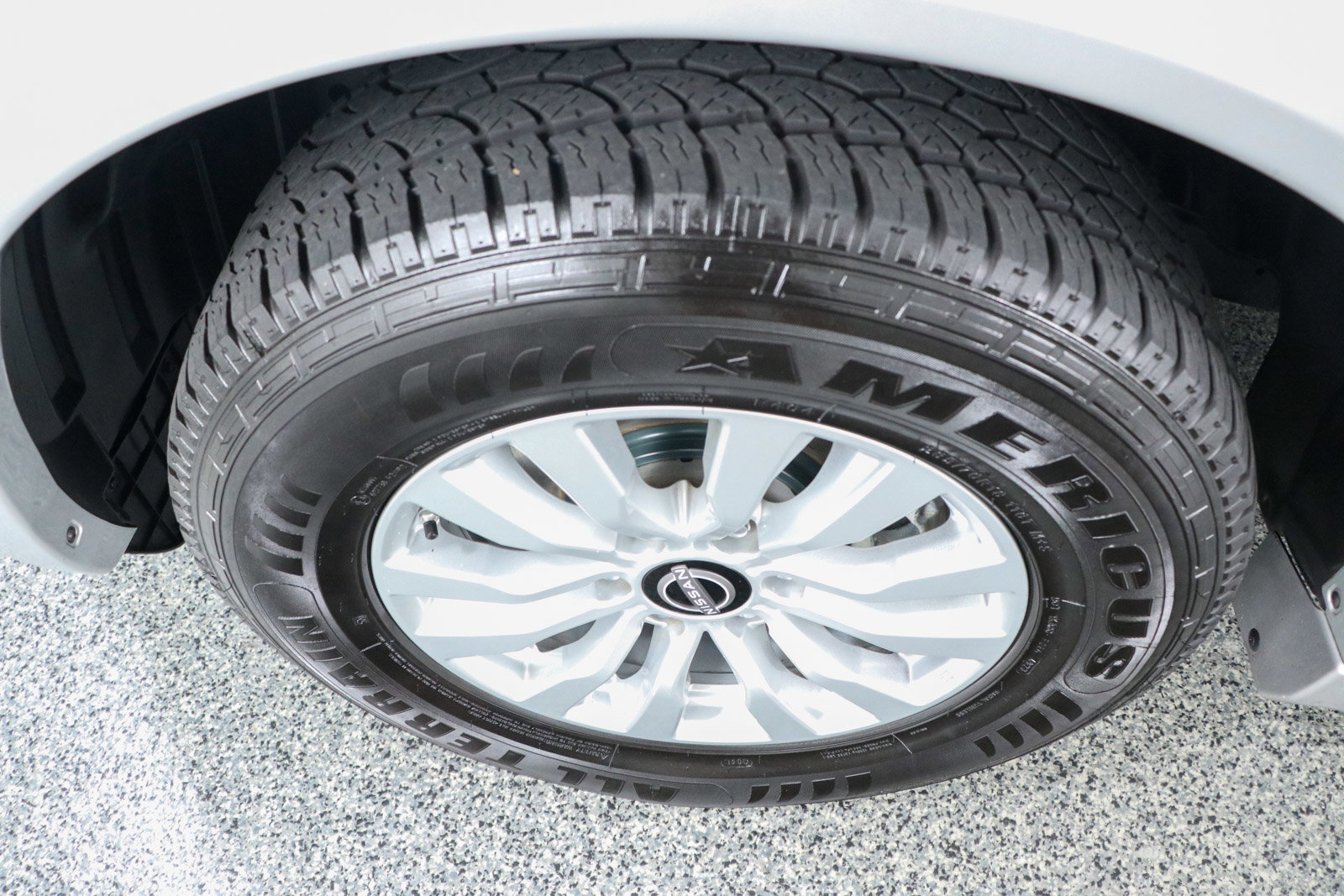 Used 2021 Nissan Armada SV image 11