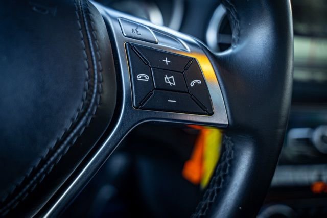 Used 2015 Mercedes-Benz SL 400 SL 400 Roadster image 28