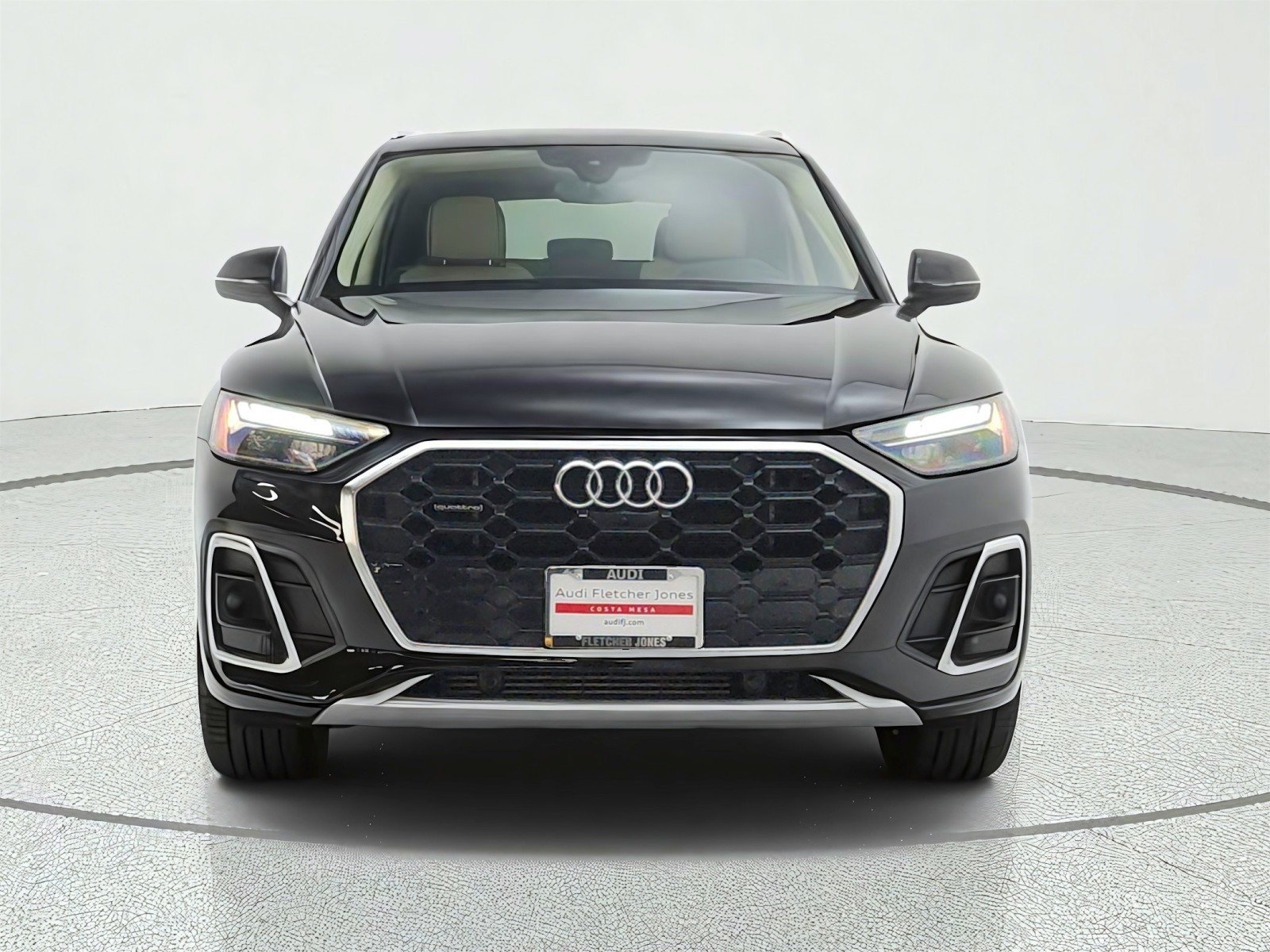Used 2023 Audi Q5 e Premium Plus w/ Premium Plus Package AWD/4WD image 2