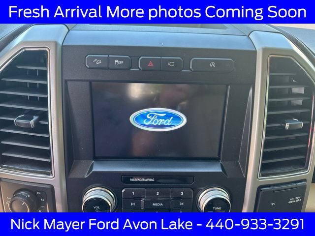 Used 2018 Ford F150 Lariat w/ Equipment Group 502A Luxury AWD/4WD image 17