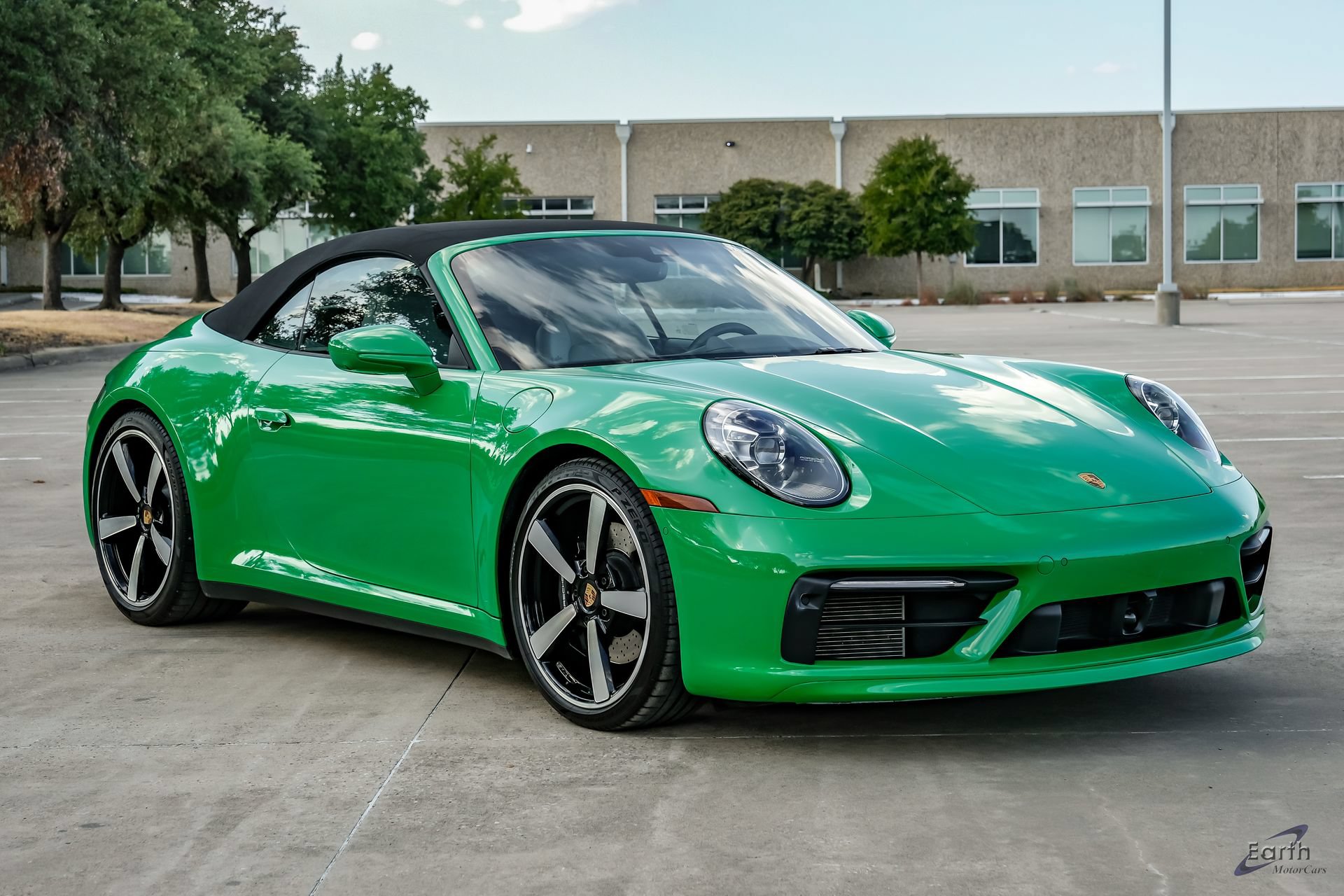 Used 2023 Porsche 911 Carrera 4S AWD/4WD image 22