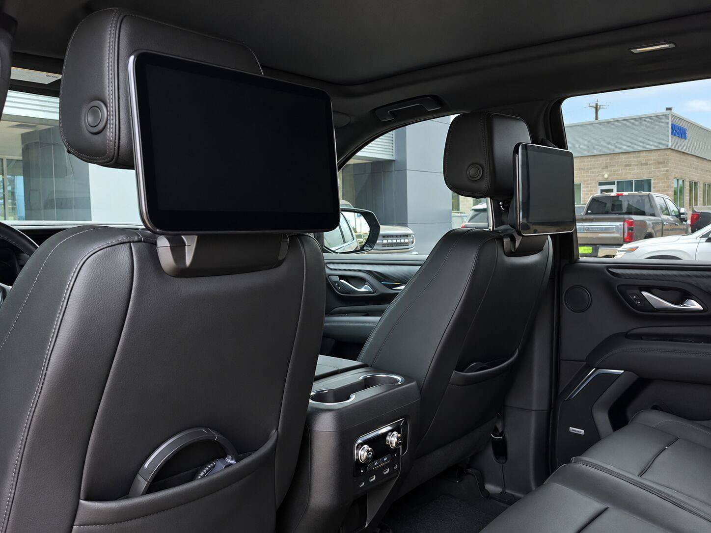 Used 2024 GMC Yukon Denali w/ Max Trailering Package RWD image 14