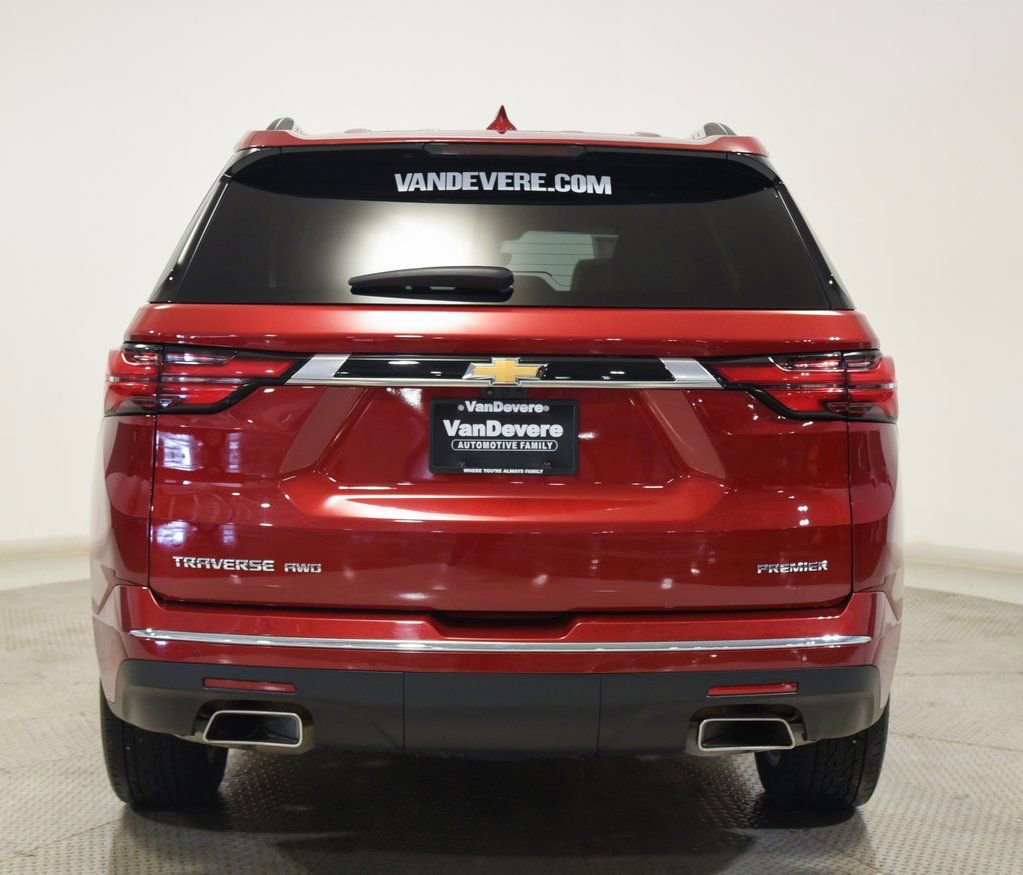Used 2023 Chevrolet Traverse Premier image 10