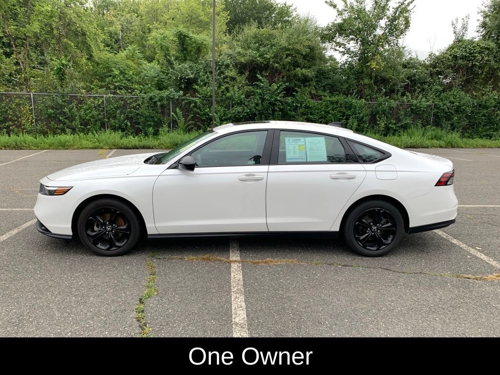 Used 2025 Honda Accord SE image 6