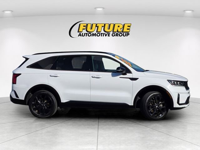 Used 2022 Kia Sorento SX AWD/4WD image 4