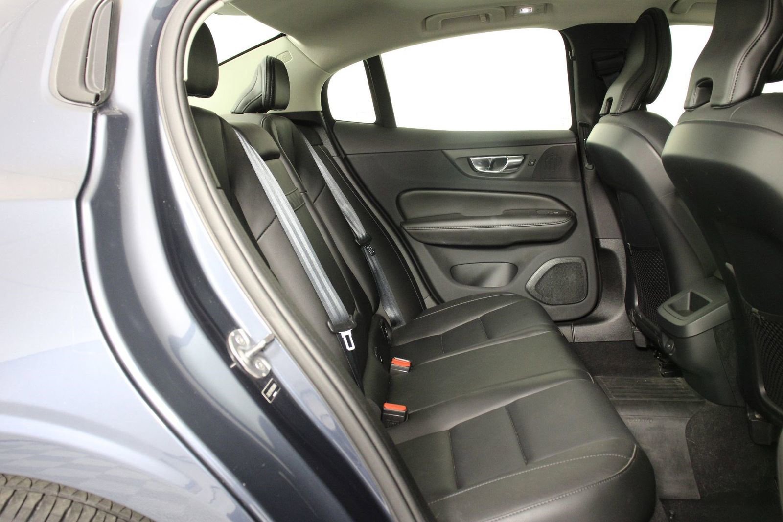 Certified 2023 Volvo S60 B5 Core w/ Climate Package image 30