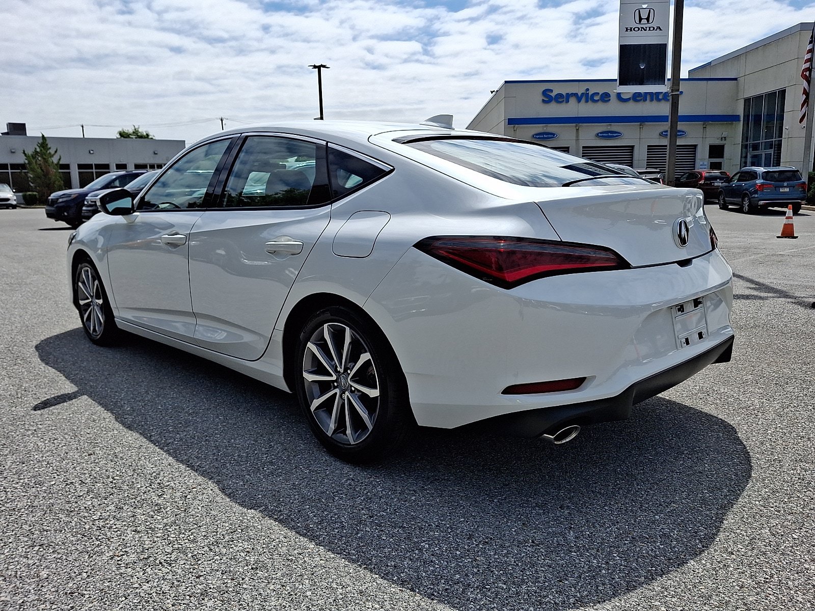 Used 2025 Acura Integra FWD image 4