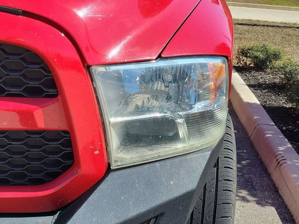 Used 2014 RAM 1500 Express image 12