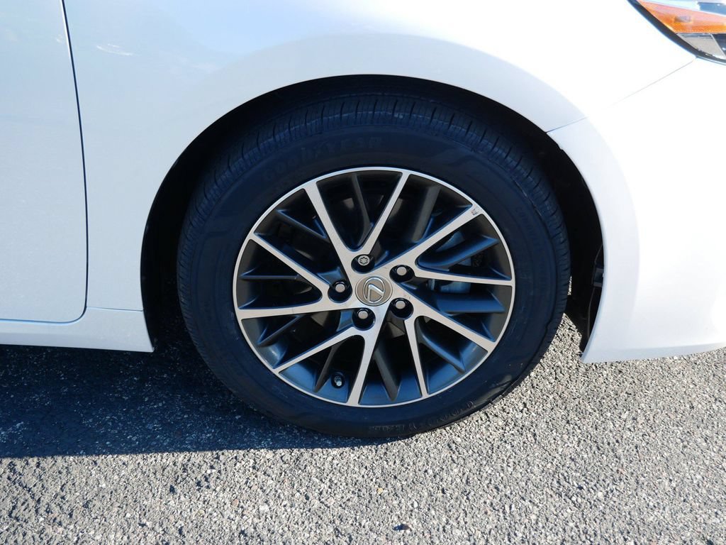 Used 2017 Lexus ES 350 w/ Premium Package FWD image 8