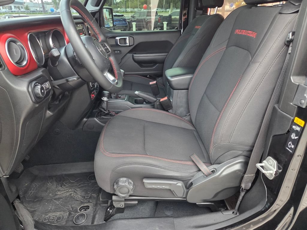 Used 2022 Jeep Wrangler Rubicon AWD/4WD image 6