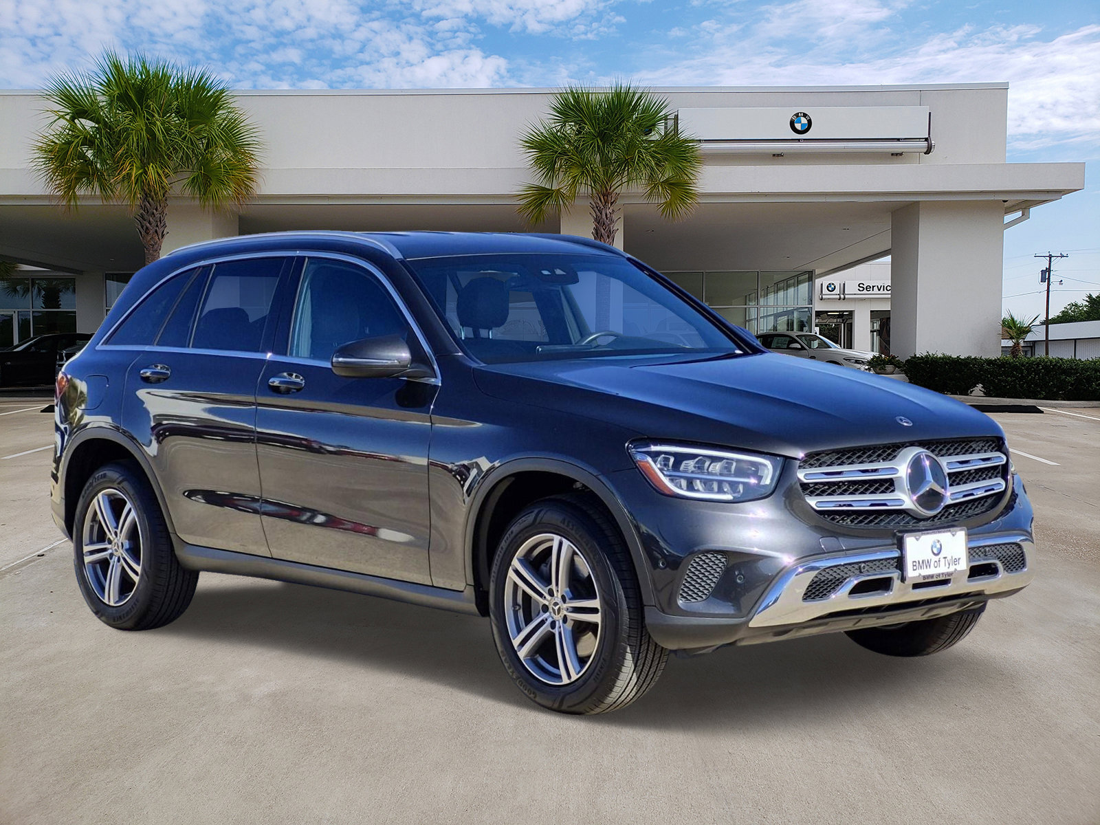 Used 2022 Mercedes-Benz GLC 300 image 3