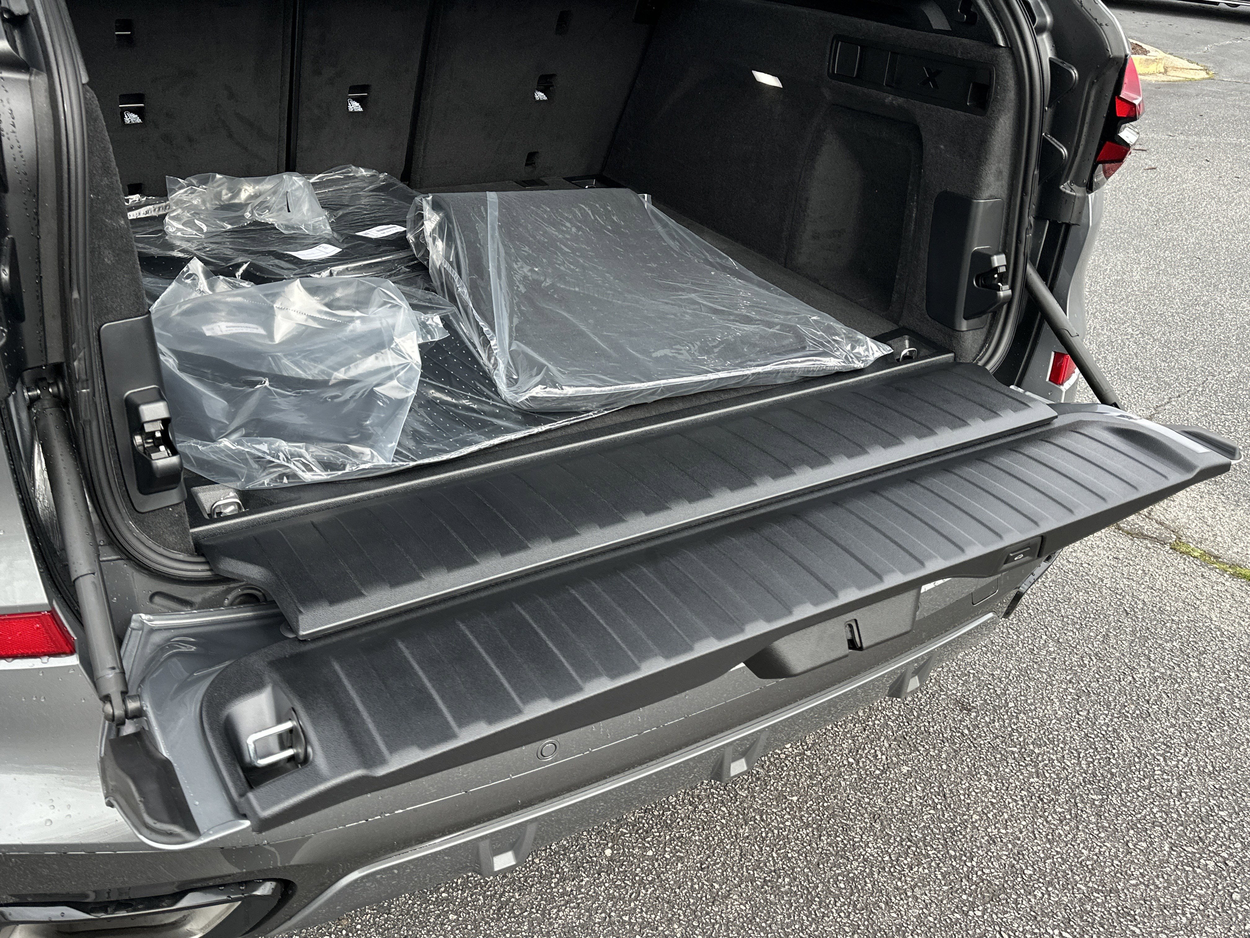 New 2026 BMW X5 xDrive40i w/ M Sport Package AWD/4WD image 34