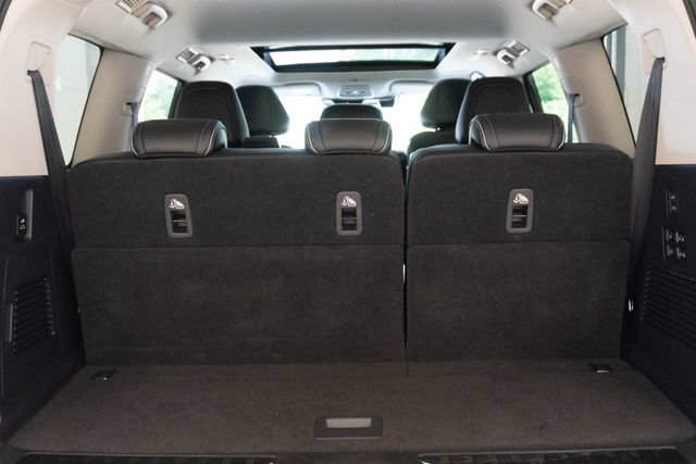 Used 2025 INFINITI QX80 Sensory AWD/4WD image 17