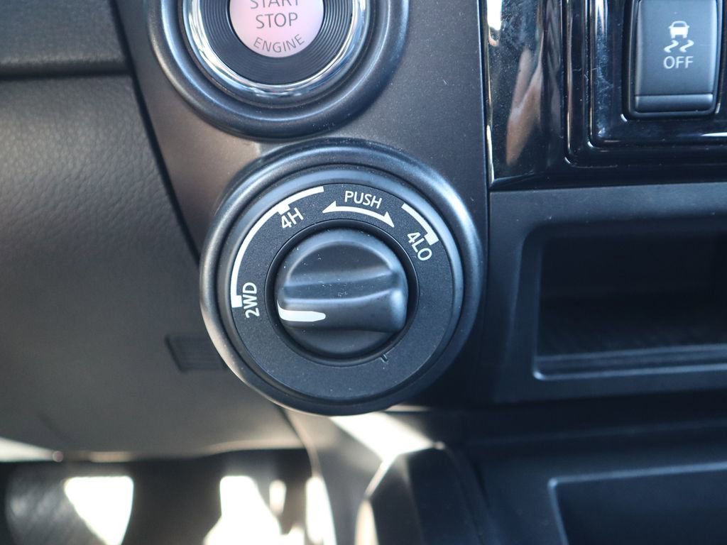 Used 2024 Nissan Titan PRO-4X w/ Off Road Protection Package image 13