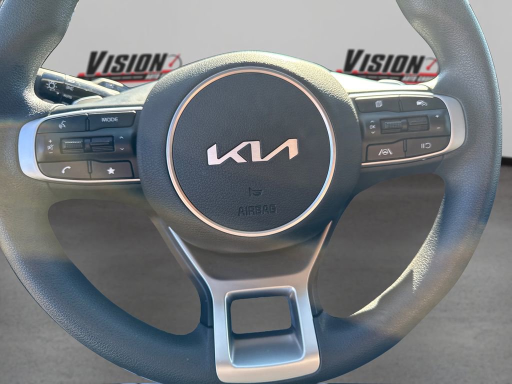 Certified 2025 Kia Sportage LX image 24