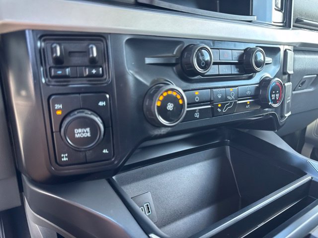 Used 2025 Ford F250 XLT w/ FX4 Off-Road Package AWD/4WD image 18